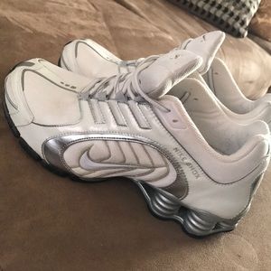 Nike shox